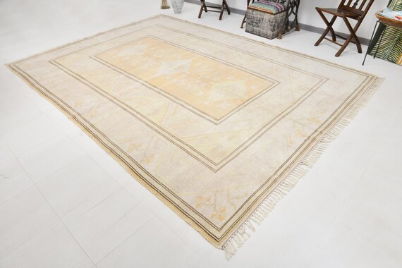 8x12 Oversize Vintage Area Rug, 8x12, Large Vintage Area Rug, 8x12 Rugs, Shades Of Beige Vintage, Antique Area Rug, Handmade Rug Light Tones