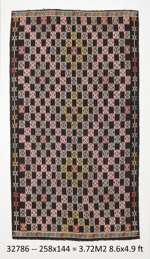 5x8 Area Rug, 5x8 Turkey Vintage Kilim Rug, 5x8, Turkish Kilim Rug, 5x8 Rugs, Shades Of Black & Pink Kilim, Wool Handwoven Kilim, Anatolian