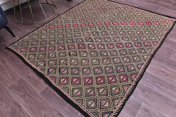 5x6 Vintage Turkish Kilim Rug, Gold Black Pink Color, 5x6 Handmade Wool Jute Rug, 5x6 Turkish Accent Rug, Traditional Home Decor, Geometric