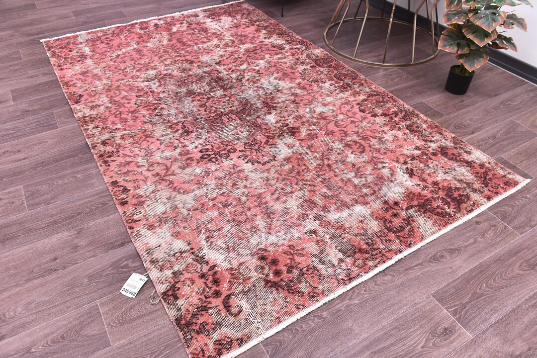 5x8 Vintage Overdyed Pink Color Rug, Traditional Medallion Design ...