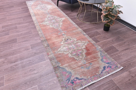 3x12 Vintage Faded Runner Rug, Handmade Wool Runner, 3x12, Hallway Rug, 3x12 Farmhouse Rug, Kithcen Rug, Red Pink Color, Medallion Design