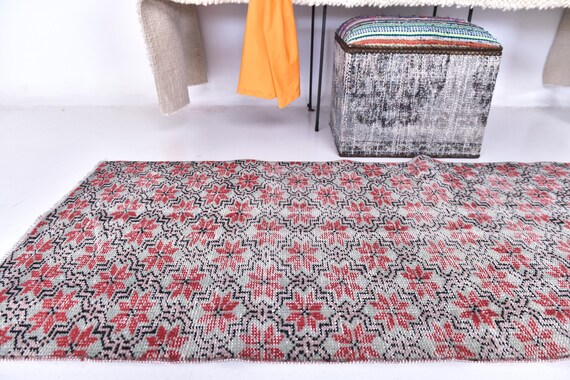 2x6 Vintage Floral Runner Rug, 2x6 Floral Pattern Red Green Carpet 2x6 Hand Knotted Wool Oriental Hall Runner, Antique Decor, 2x6 Runner Rug