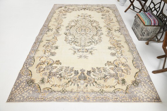 6x10 Turkish Medium Vintage Rug, 6x10 Medium Vintage Rug, 6x10 Area Rug, 6x10 Rug, Gray and Beige Rug, Floral Style Rug, Beige Turkish Rug,