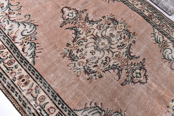 5x9 Vintage Salmon Rug, Handmade Wool Rug, 5x9 Salmon Grean Cream Color, 5x9 Farmhouse Rug, 5x9 Living Room Bedroom Rug, Medallion Rug