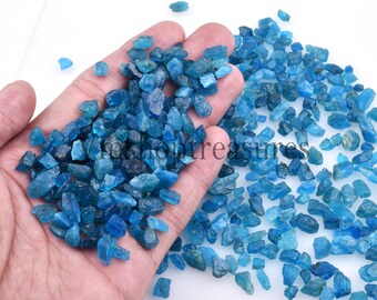 Great-Natural Blue Apatite Neon Tumbled loose gemstone Tumbled shape apatite top quality handmade 56 cts size 29x17x13 # 1323