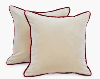 pillow with piping