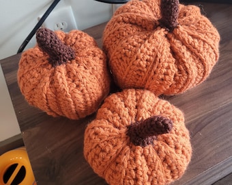 Mini calabaza tejida a mano / Decoración otoñal para el hogar / Adorno de mesa otoñal / Decoración rústica de Halloween