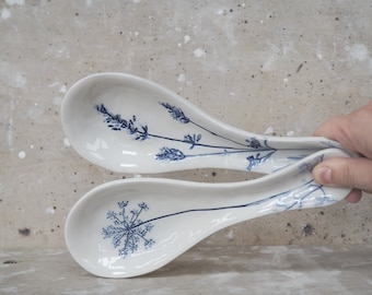 Spoon Rest Ceramic, Handmade Ladle Rest, Long spoon rest, Botanical print, Lavender, White and Blue