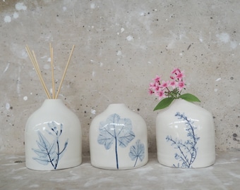 Vaso da Fiori in Ceramica con Stampe Botaniche Blu - Vasetto Diffusore per Interni - Profumatore Ambientale - Bomboniera Matrimonio