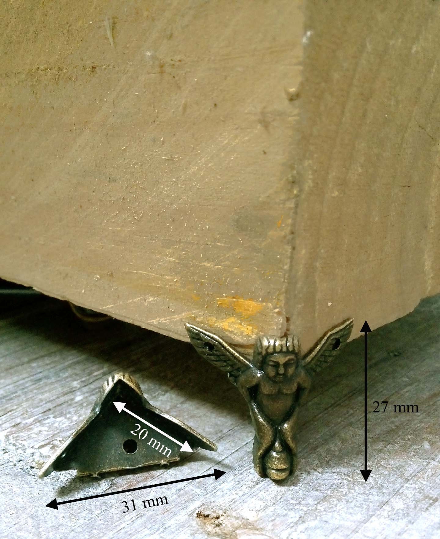 Lot de 4 Pieds Lion Pour Pot, Boîte à Bijoux ou Petit Coffre , Metal, Fer, Bronze, Jardinière Style