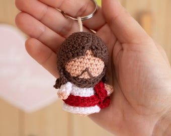 Crochet pattern for a Jesus keychain. (Pattern in Spanish and ENGLISH)