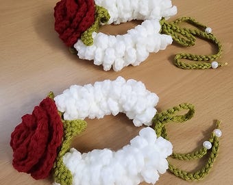 Crochet Rose Gajra Set: Indian Wedding Hair Accessory