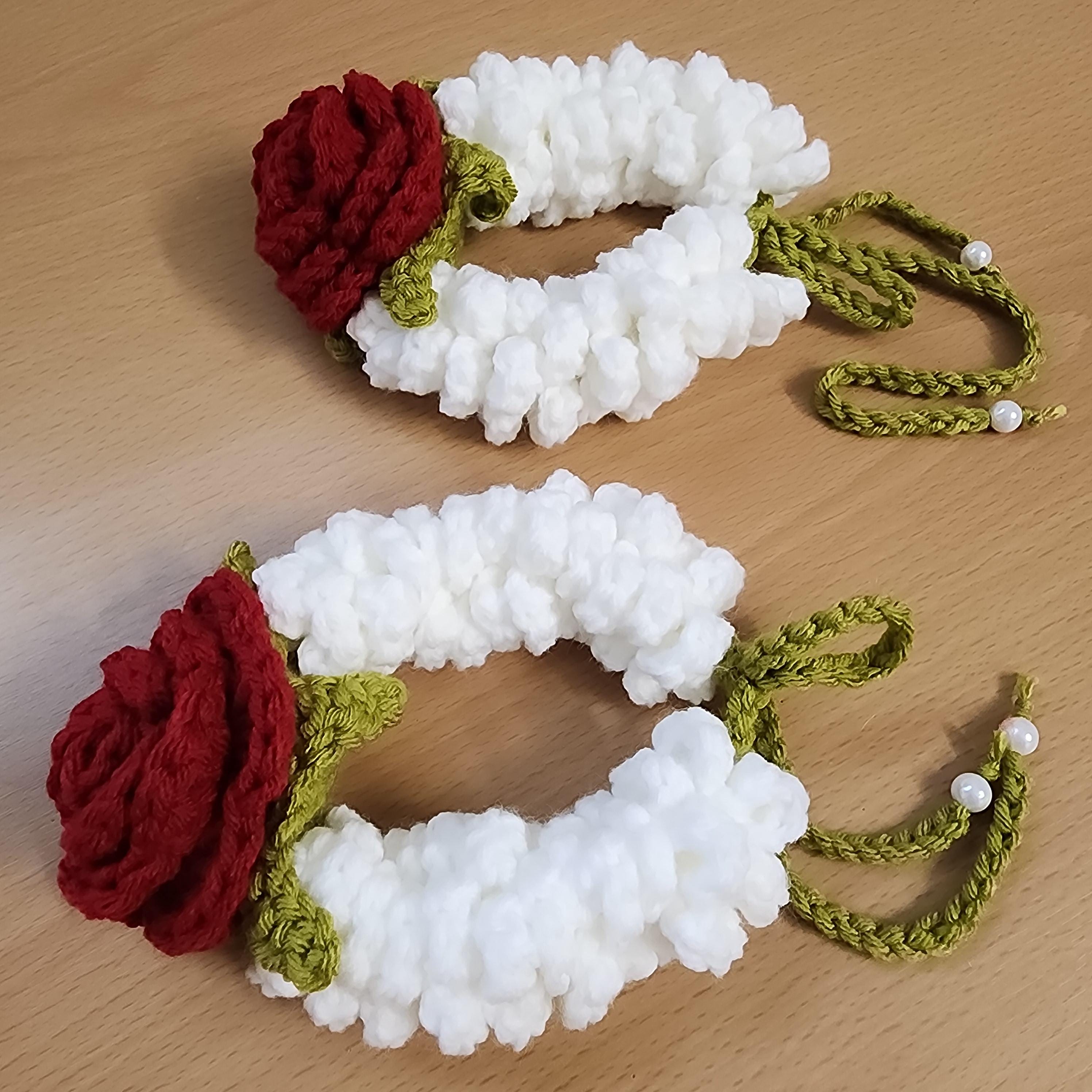 New Handmade crochet Jasmine  gajara/ gajra headband hair accessory Crochet hair clips( gajra) ??️?. DM for order  main image 4