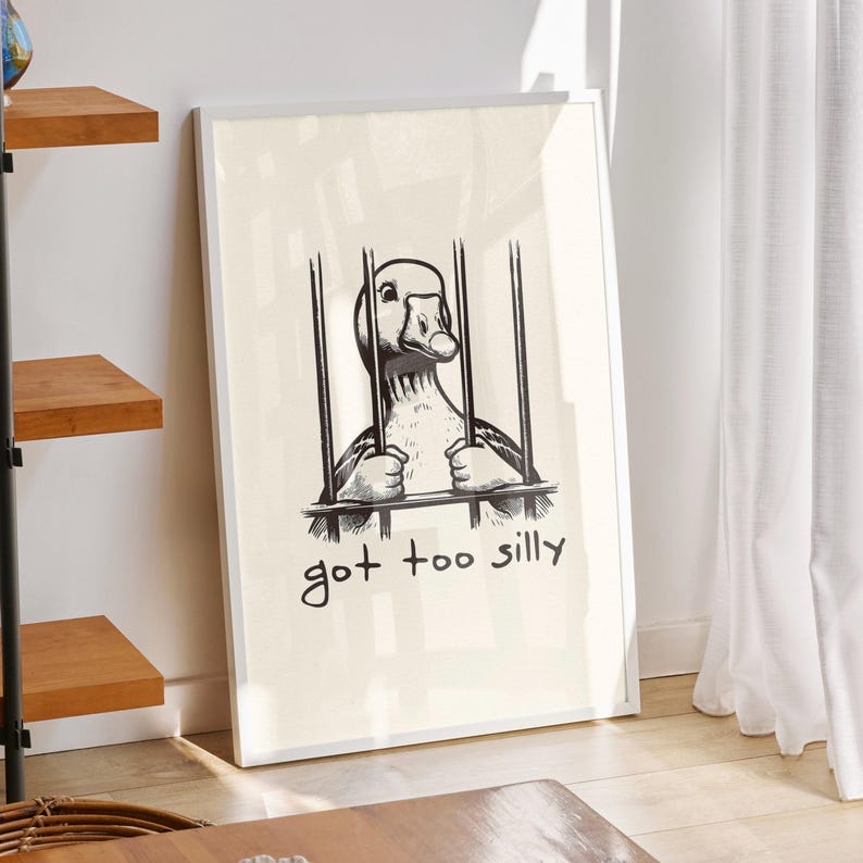 Silly Goose-print | Muurkunst | Eigenzinnig dierenhuisdecoratie | Grappige poster | afbeelding 1
