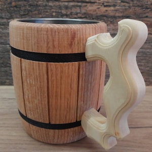 Mooie handgemaakte houten bierpul