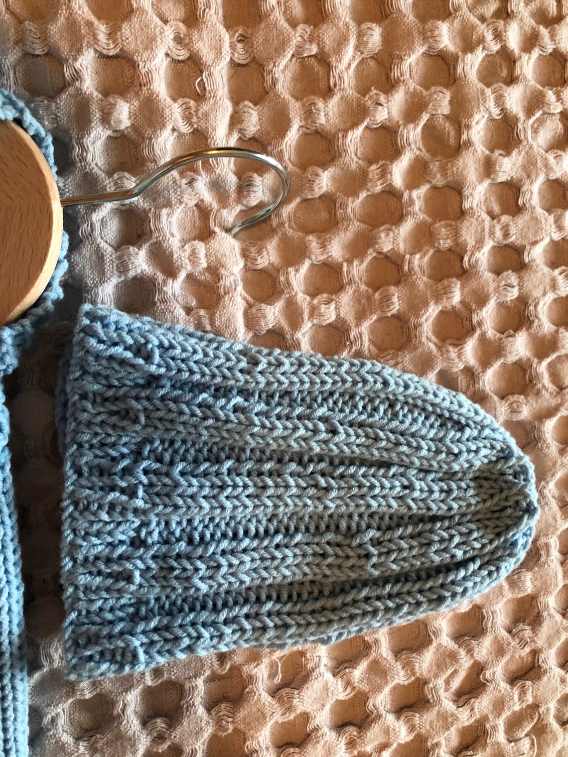 Newborn baby set made with lovely cotton wool. Etsy