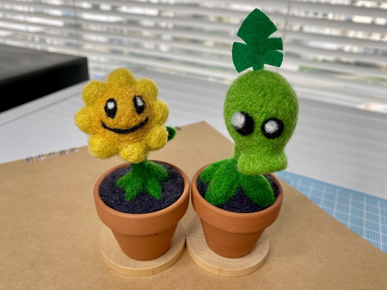Needle Felted Peashooter and Sunflower Plant Pot Desktop Etsy