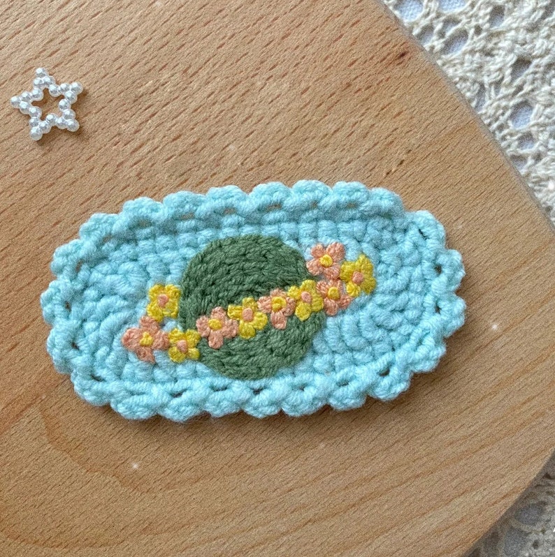 Crochet cute hair clips for toddlers Ladies hair clips Handmade embroidery Knit hair clips