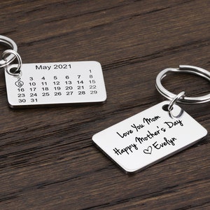 Custom Date Gift, Mom Gift, Christmas Gift for Mom, Personalized Calendar keychain, Custom Date Keychain, Anniversary Gift, Mothers Birthday