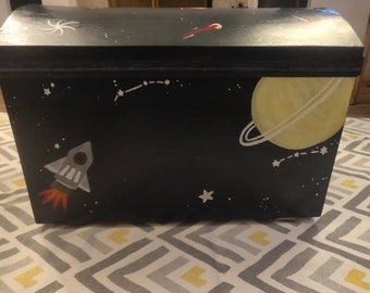 outer space toy box