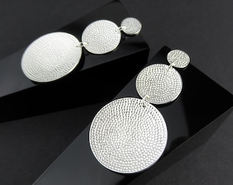 Long silver statement earrings, Texture earring studs, Elegant party earrings