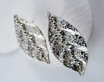 Silver corrugated leaves stud earrings with granulation, Stylish textured leaf post earrings, Handmade anniversary gift