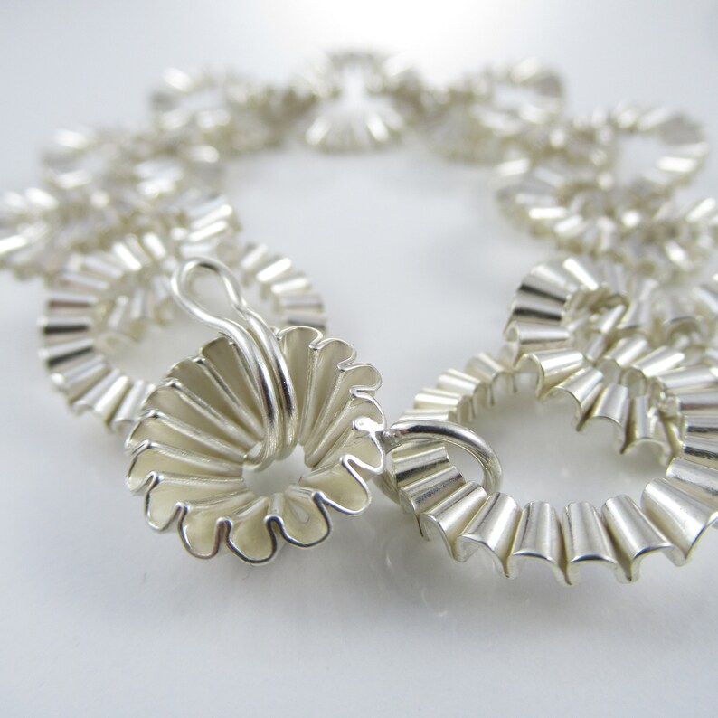 Designer Corrugated silver bracelet Valentine/'s gift Folded Handmade Gift for women Sparkle chunky chain silver bracelet Pleated