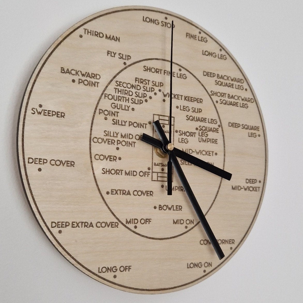 Cricket Fielding Clock, Wooden Clock, Cricket Clock, Personalised Cricket Gifts, Gifts for
