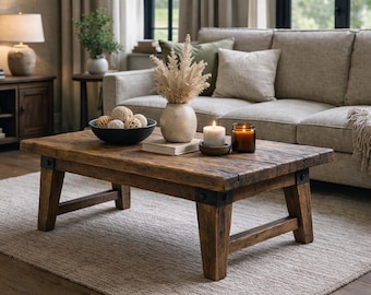 Table basse rustique pour salon, table basse en bois vieilli, table de salon en bois, table basse de ferme, table basse en bois faite main