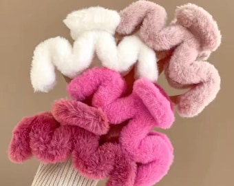 Large Fur hair clip / Fur claw clip /