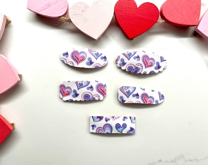 Faux Leather Heart Snap Clips