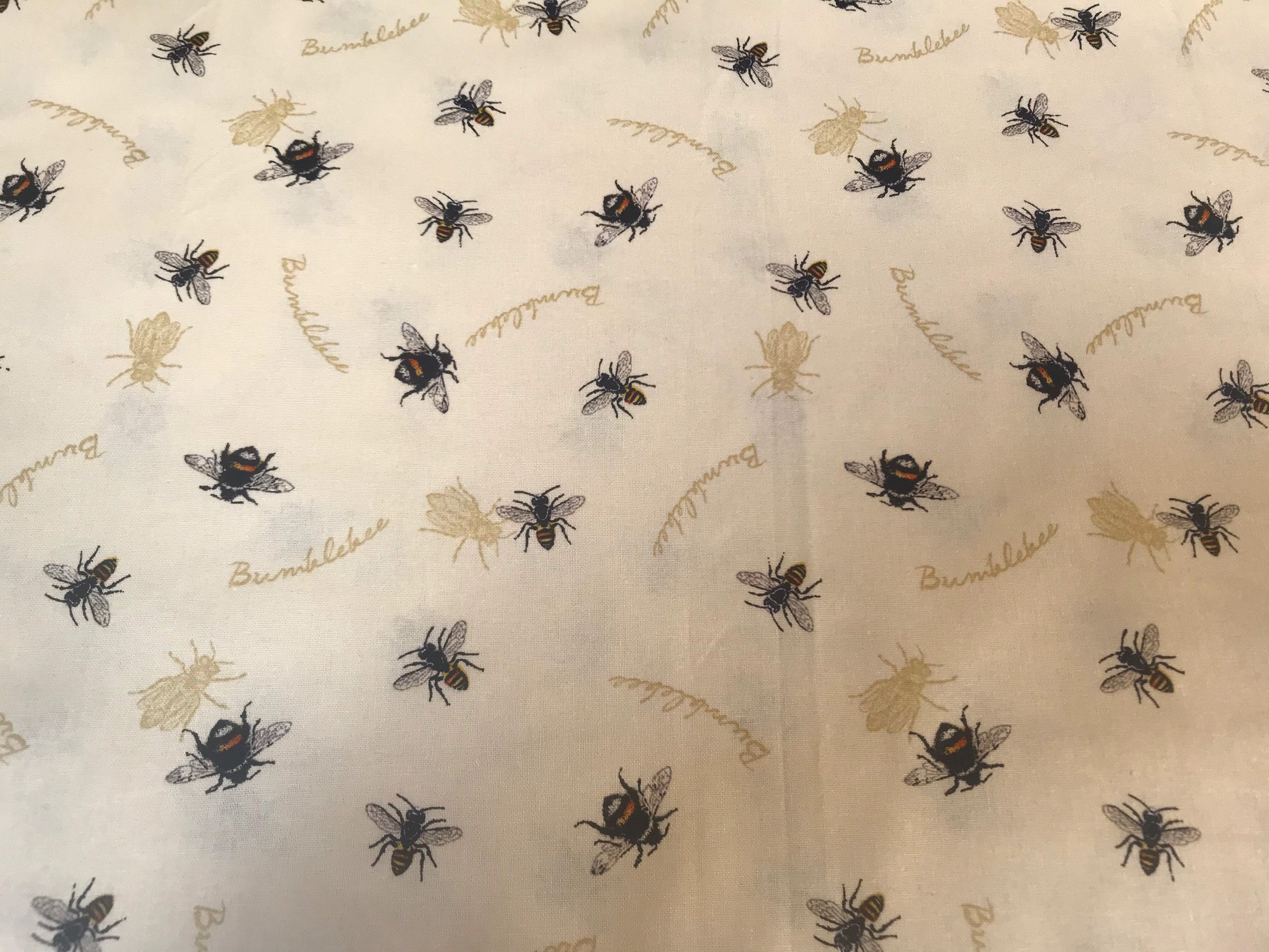 Bumble Bee Print Fabric Cotton Fabric Quilting Fabric Etsy