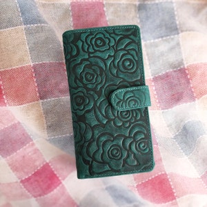 Ladies Embossed Leather Wallet- Genuine Leather Wallet for Women-RFID Blocking Ladies Clutch- Women Wallet with Zipper - Women Birthday Gift