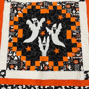 Halloween Ghosts, Finished Quilt for Sale, Wall Hanging or Lap Quilt, 42" x 41"