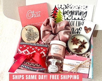 Christmas Gift Box for Her | Holiday Gift for Her | Employee Christmas Gift | Gift Basket for Her | Holiday Gift Box | Mom Christmas Gift