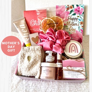 Mother's Day Gift | Gift Box For Mom |  Mother's Day Gift Ideas | Spa Gift for Mom | Mother's Day Spa Gift Box Set | Birthday Gift for Her