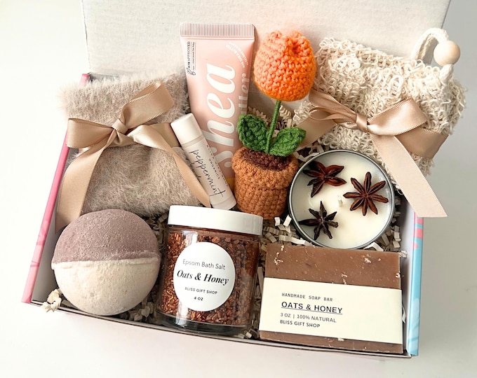 Self Care Spa Package, Aromatherapy Self-Care Spa Gift Box: Organic Soap, Candle & Fuzzy Socks, Birthday Gift, Birthday Spa Gift for Her