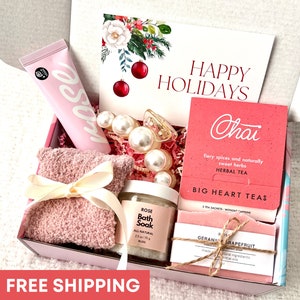 Holiday Gift Box for Women - Christmas Gift for Her -  Hygge Gift Box for Her - Christmas Gift for Wife, Mom, Friend, Coworker, Employee
