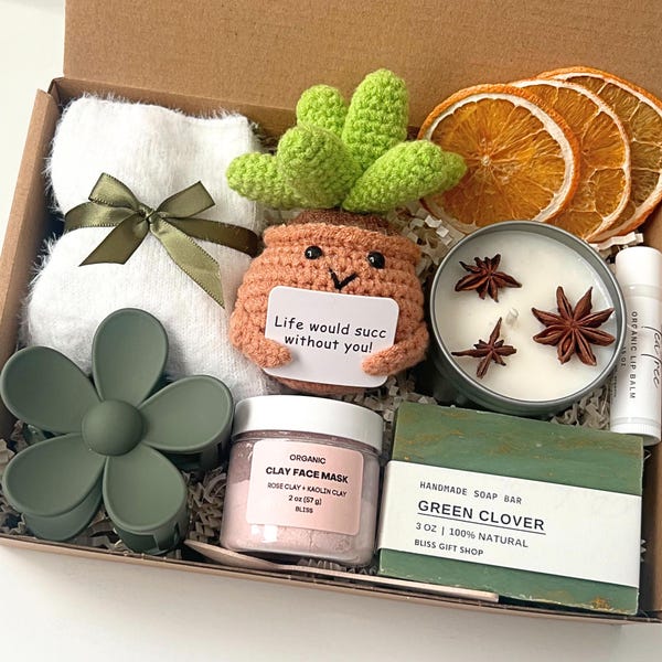 Un abrazo en una caja, paquete de autocuidado para ella, pensando en ti, kit de autocuidado Hygge, enviando amor y abrazos, regalo de cumpleaños para mamá, regalo del Día de la Madre