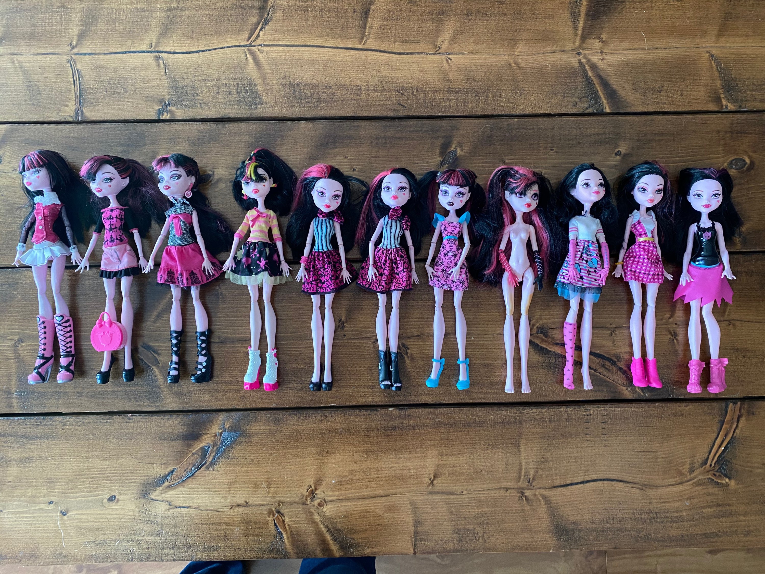 Monster High Draculaura doll : r/Dolls