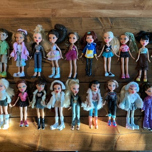 Bratz Dolls - 2001-2003 - for doll making/OOAK/collection.