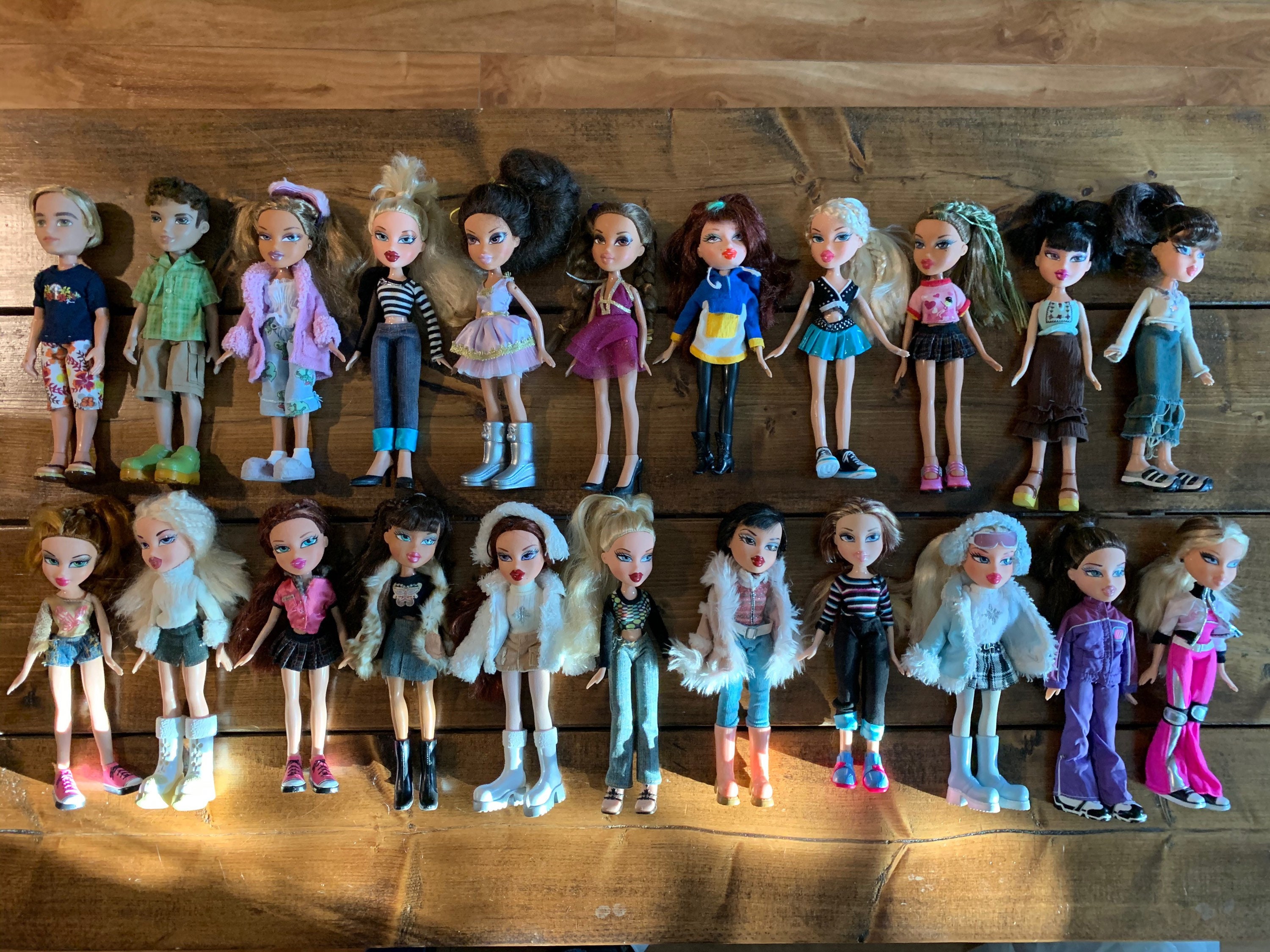 Bratz sales 2001 collection