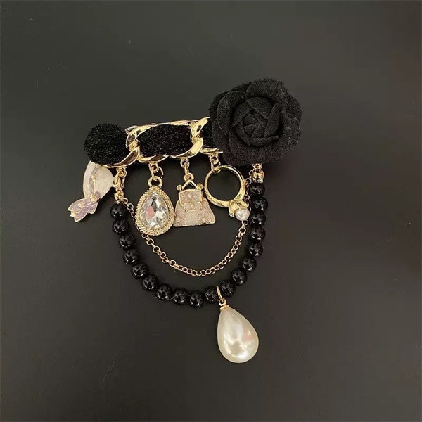Black Pearl Flower Brooch| Pin Brooch| Luxury Brooch| Mum Gift| Gift for her
