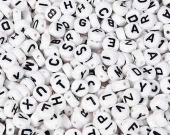 100 English letter beads