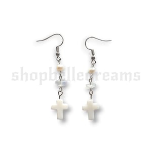 Shell Cross Earrings