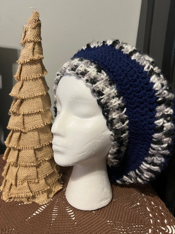 Handmade Crocheted Blue Beret with Pom-Pom Tassels Handmade Crochet Beret Slouch Round Warm Gray Purple Teal P2  main image 4