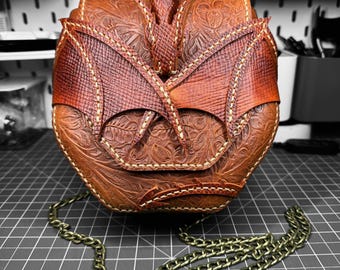 Dragon Clutch Shoulder Bag