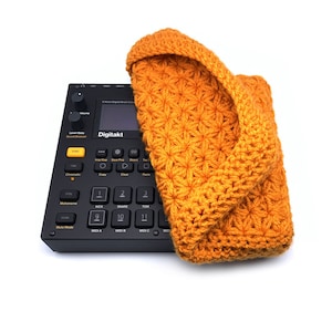 Jasmine stitch crochet dust cover for Elektron Digitakt, Digitone, and Syntakt