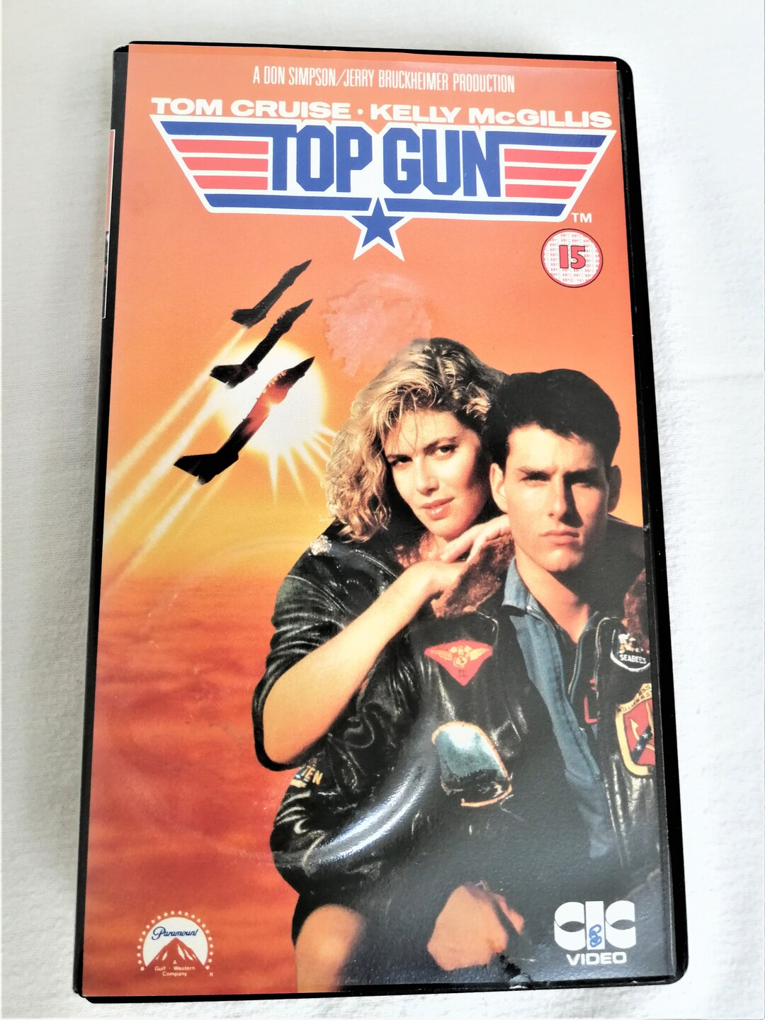 Top Gun Tom Cruise & Kelly Mcgillis 1987 VHS Tape Movie Cassette Tape