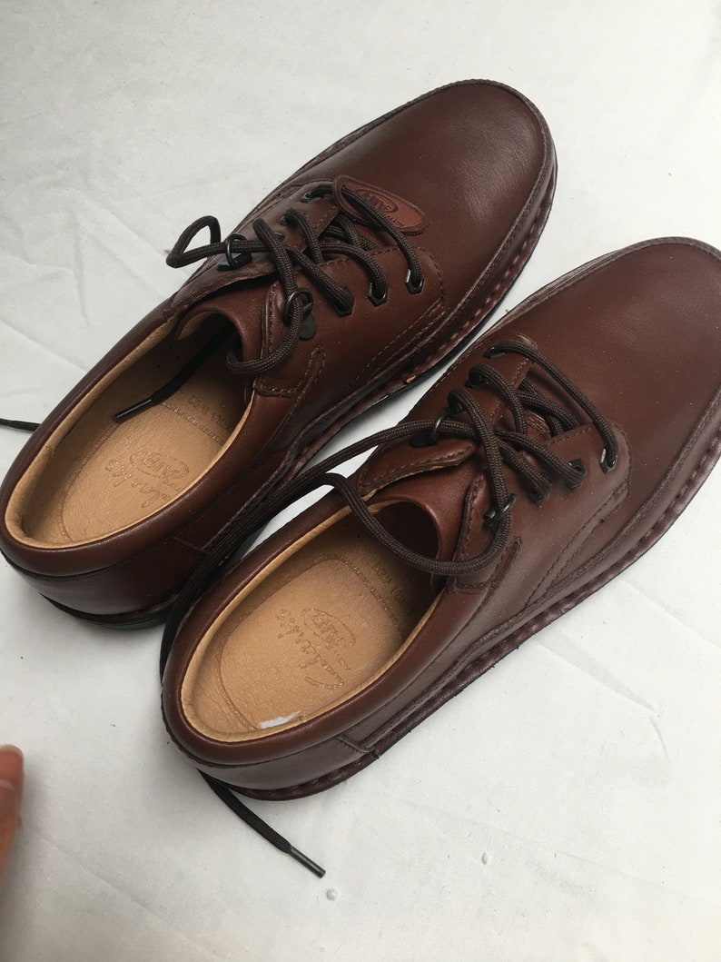 Vintage Brown leather shoes men unisex UK 8 classic clarks | Etsy